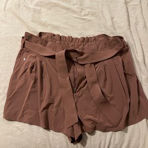 Athleta Skyline ll shorts size 20, worn twice